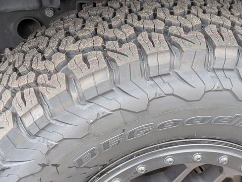 Used 2023 Jeep Wrangler Willys image 11