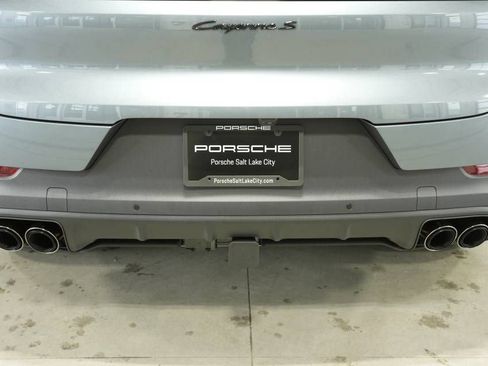 New 2026 Porsche Cayenne S image 41