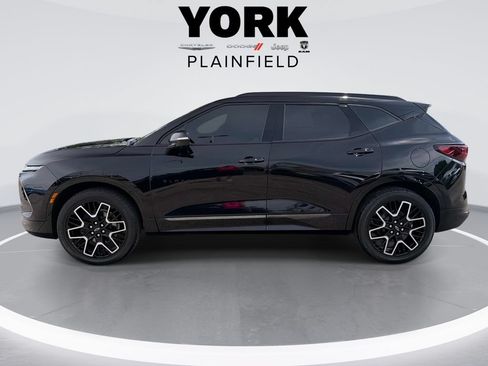 Used 2023 Chevrolet Blazer RS w/ Driver Confidence II Package FWD image 8