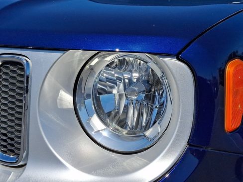 Used 2016 Jeep Renegade Limited AWD/4WD image 11