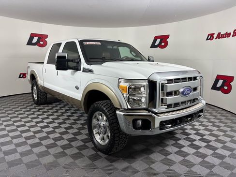 Used 2014 Ford F250 King Ranch w/ King Ranch w/Chrome Package image 8