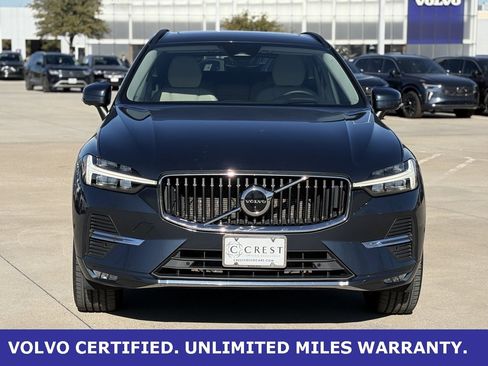 Certified 2022 Volvo XC60 B5 Momentum w/ Advanced Package image 4