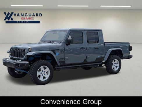 Used 2024 Jeep Gladiator Sport AWD/4WD image 3