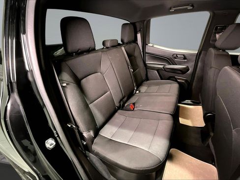 Used 2023 Chevrolet Colorado W/T image 24