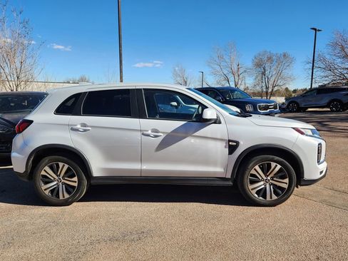 Used 2024 Mitsubishi Outlander Sport ES image 4