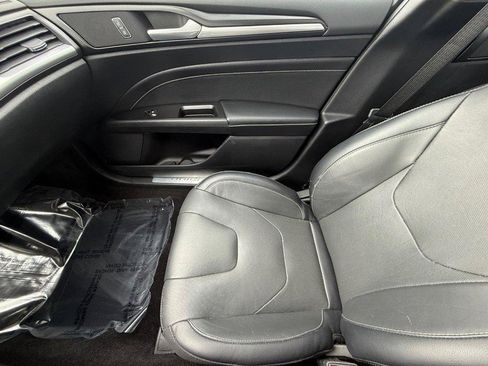 Certified 2020 Ford Fusion Titanium AWD/4WD image 23