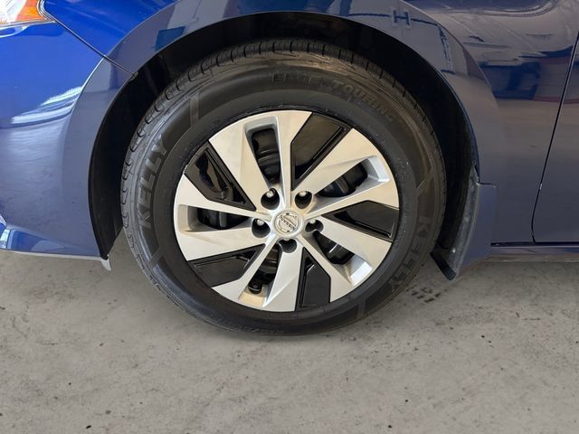 Used 2019 Nissan Altima 2.5 S FWD image 15