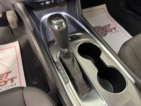 Used 2020 Chevrolet Malibu LT image 23