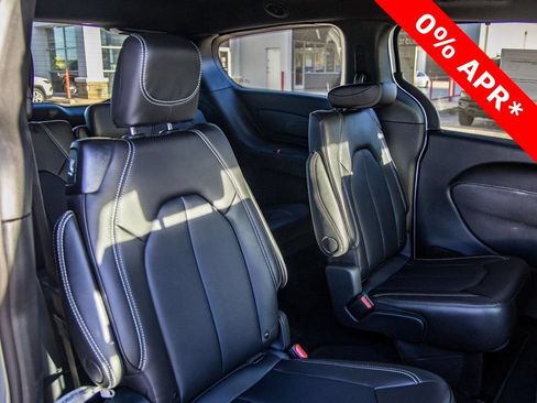 New 2026 Chrysler Pacifica Select w/ S Appearance Package FWD image 40