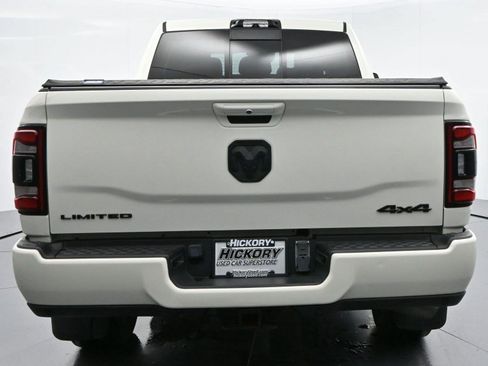 Used 2022 RAM 3500 Limited AWD/4WD image 6