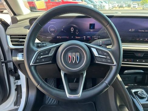 Used 2024 Buick Envision Preferred AWD/4WD image 27