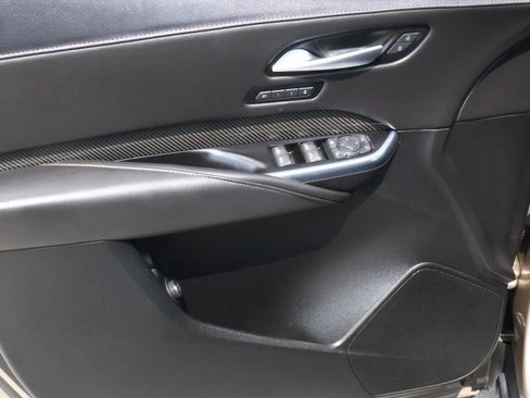 Used 2023 Cadillac XT4 Sport FWD image 21