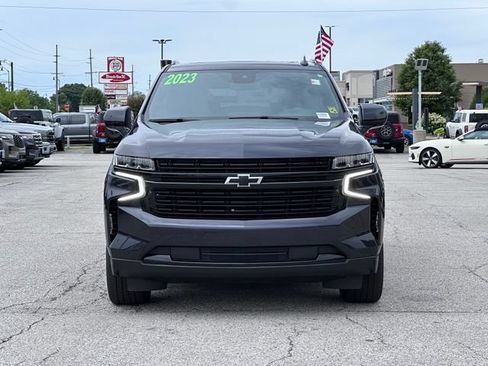 Used 2023 Chevrolet Tahoe RST AWD/4WD image 2