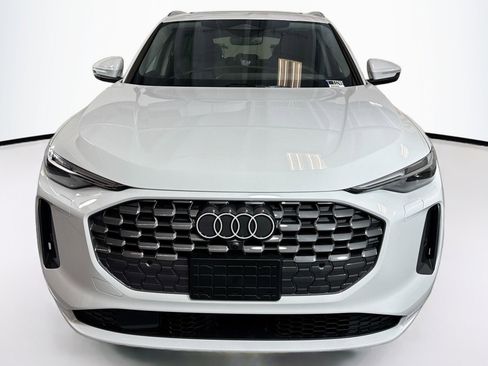 New 2025 Audi Q5 Premium Plus image 2