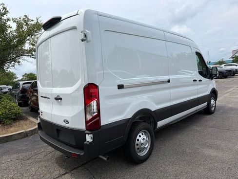 New 2026 Ford Transit 250 148 Medium Roof Extended AWD w/ Load Area Protection Package image 3