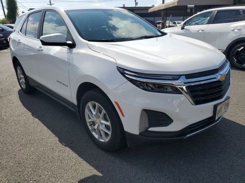 Used 2023 Chevrolet Equinox LT w/ LPO, Floor Liner Package image 8