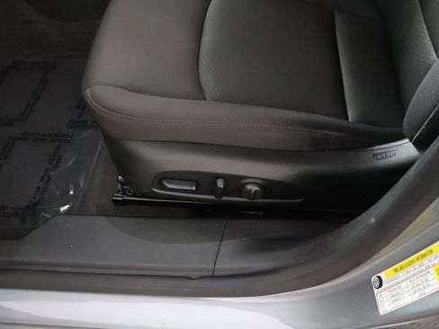 Used 2024 Chevrolet Malibu RS FWD image 26