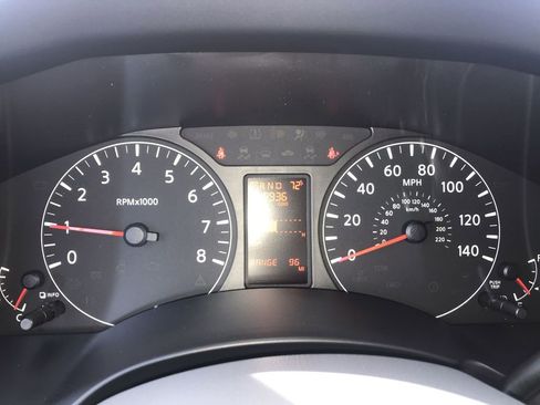 Used 2016 Nissan NV 3500 SL RWD image 15