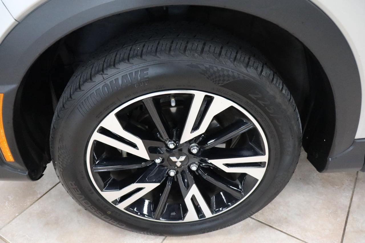 Used 2024 Mitsubishi Eclipse Cross SE AWD/4WD image 30