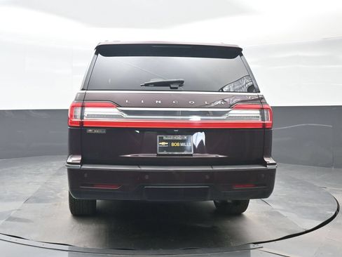 Used 2018 Lincoln Navigator L Reserve w/ Technology Package AWD/4WD image 5