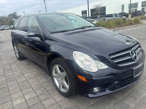 Used 2010 Mercedes-Benz R 350 4MATIC image 5