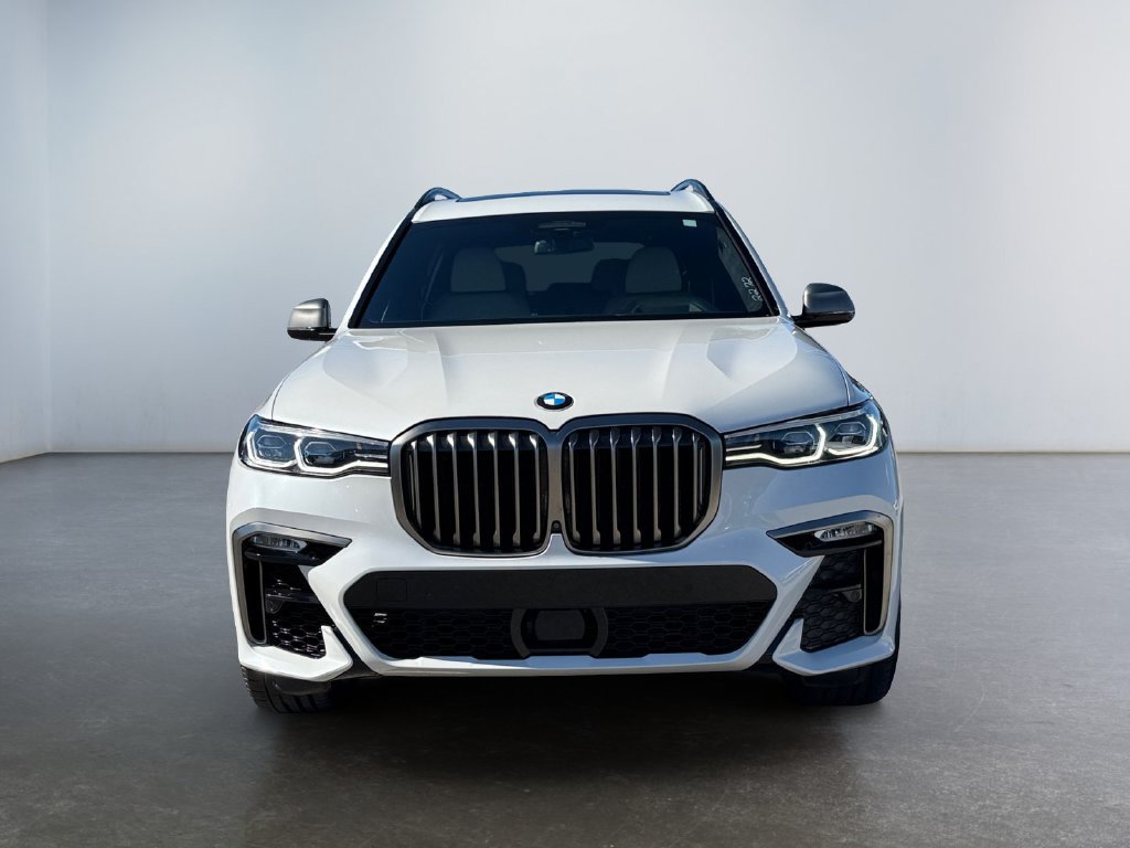Used 2022 BMW X7 M50i AWD/4WD image 8