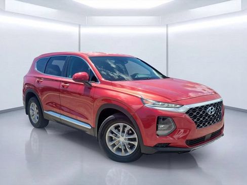 Used 2020 Hyundai Santa Fe SE FWD image 1