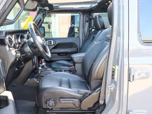 Used 2022 Jeep Wrangler Unlimited Rubicon w/ Trailer Tow Package image 7