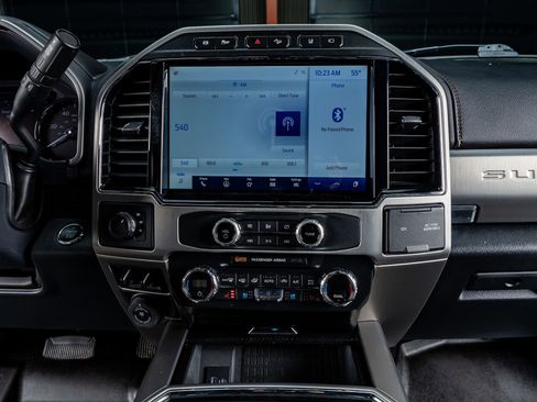 Used 2022 Ford F350 Platinum image 23