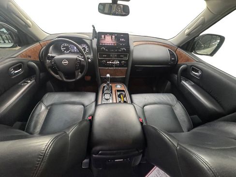 Used 2021 Nissan Armada SL image 12