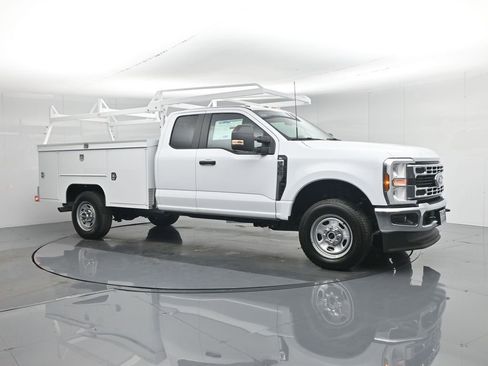 New 2026 Ford F350 XL w/ XL Chrome Package AWD/4WD image 35