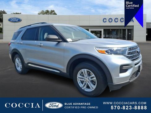 Certified 2020 Ford Explorer XLT w/ Comfort Package AWD/4WD image 3