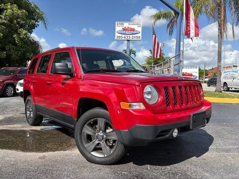 Used 2017 Jeep Patriot Sport w/ Power Value Group FWD image 1