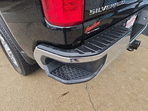 Used 2024 Chevrolet Silverado 2500 LT image 24