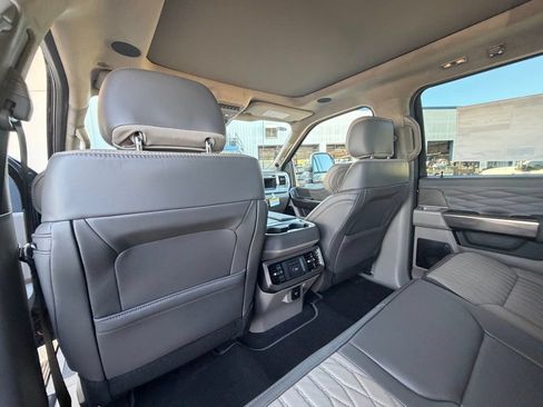 New 2026 Ford F250 Platinum w/ Platinum Plus Package AWD/4WD image 26