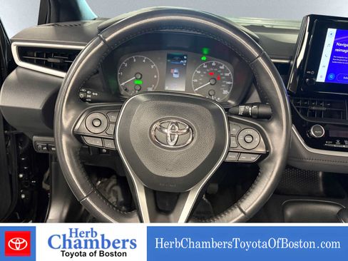 Used 2023 Toyota Corolla SE AWD/4WD image 17