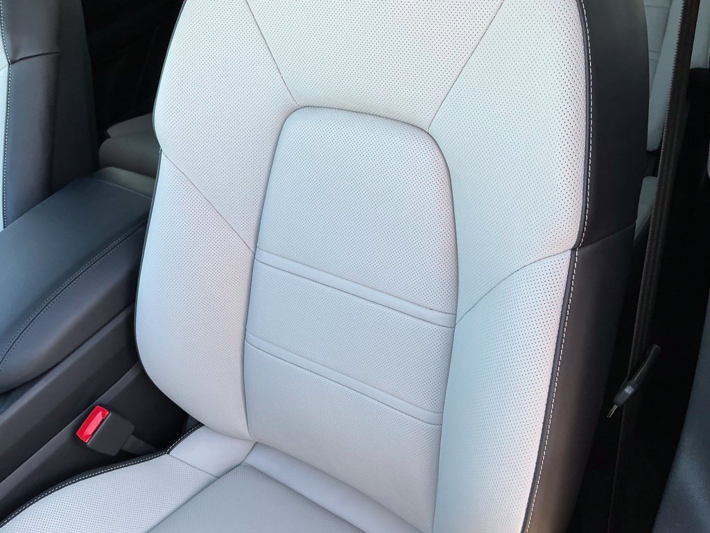 Used 2026 Porsche Cayenne Coupe AWD/4WD image 15