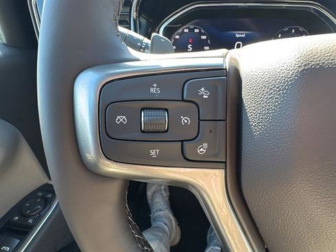 New 2026 Chevrolet Silverado 1500 LTZ w/ LTZ Premium Package image 18