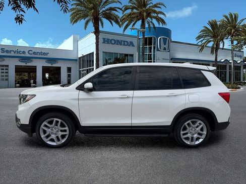Used 2024 Honda Passport EX-L image 5