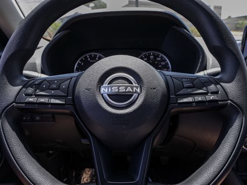 Used 2024 Nissan Sentra S FWD image 24
