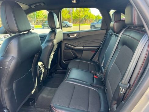 Certified 2023 Ford Escape ST-Line w/ Tech Pack #1 AWD/4WD image 17