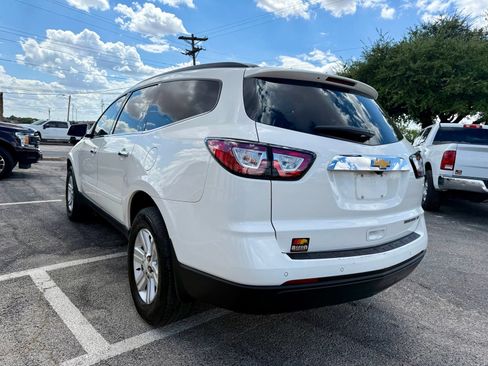 Used 2014 Chevrolet Traverse LT FWD image 5