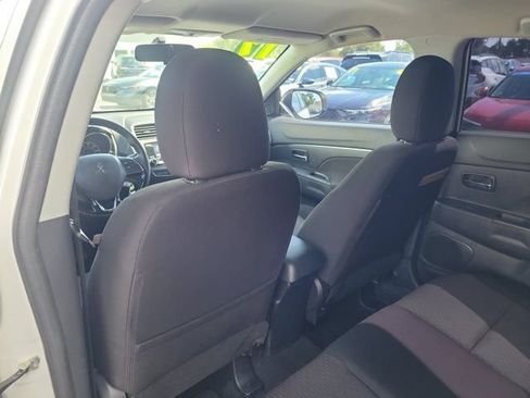 Used 2017 Mitsubishi Outlander Sport ES FWD image 12