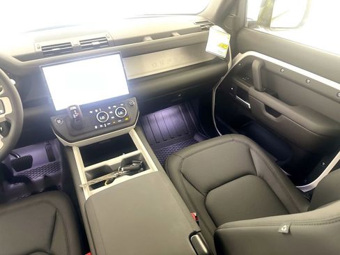 New 2026 Land Rover Defender 110 S AWD/4WD image 23
