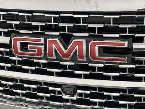 Certified 2023 GMC Acadia Denali w/ Denali Technology Package image 31