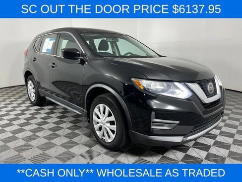 Used 2018 Nissan Rogue S AWD/4WD image 2