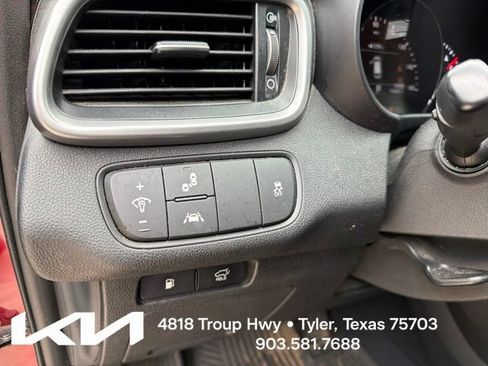 Used 2020 Kia Sorento EX FWD image 16