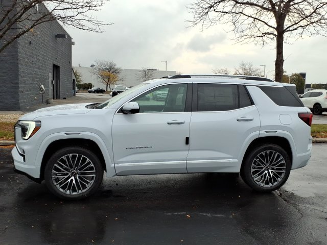 New 2027 GMC Terrain Denali w/ LPO, Floor Liner Package AWD/4WD image 10
