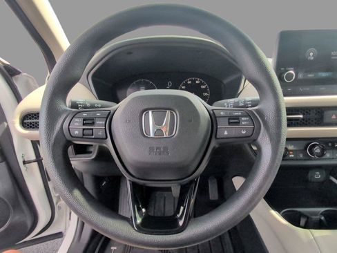 Used 2025 Honda HR-V LX image 29