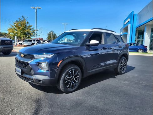 Certified 2023 Chevrolet TrailBlazer ACTIV image 1